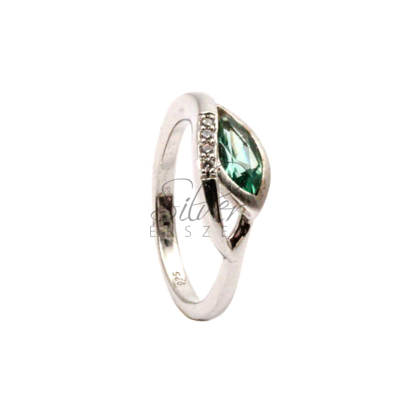 52-es méretű ezüst divat gyűrű zöld kővel